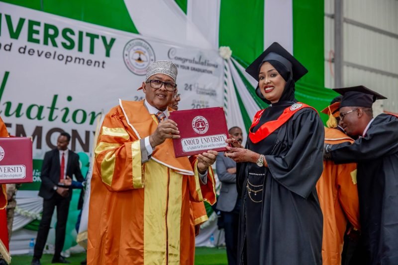 President Irro Honors Amoud University Graduates, Launches Ambitious Development Agenda for Awdal